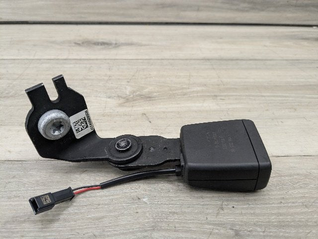 20-24 OEM BMW F44 228 M235 Rear Lower Left Driver Seatbelt Seat Belt Buckle