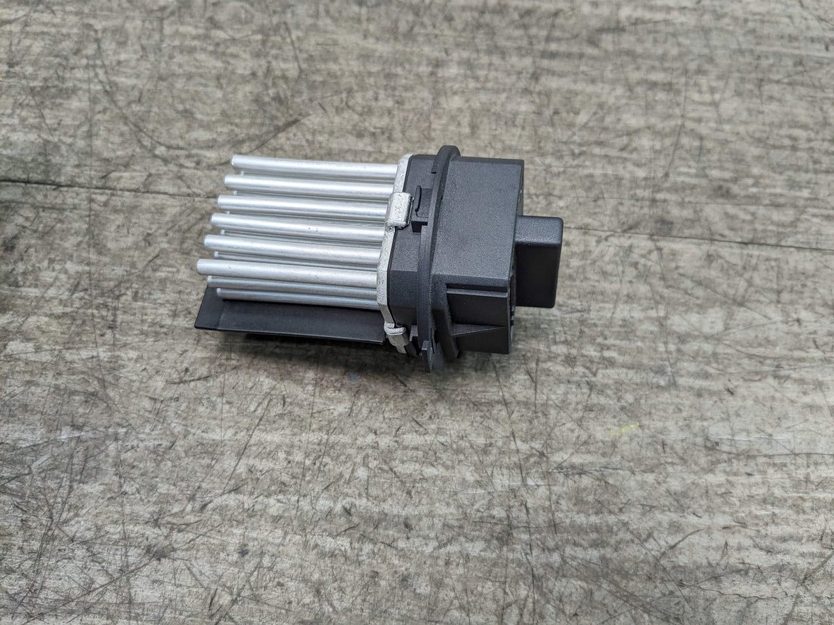 07-18 OEM BMW F15 X5 F85 X5M AC Air Conditioner Heater Blower Fan Motor Resistor