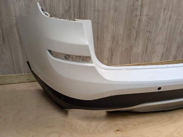 *11-17 OEM BMW F25 X3 28i 28iX 35iX Rear Bumper Cover w/ Diffuser White 300