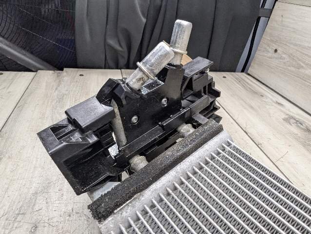 *OEM BMW G11 G12 G30 Automatic Transmission Oil Cooler