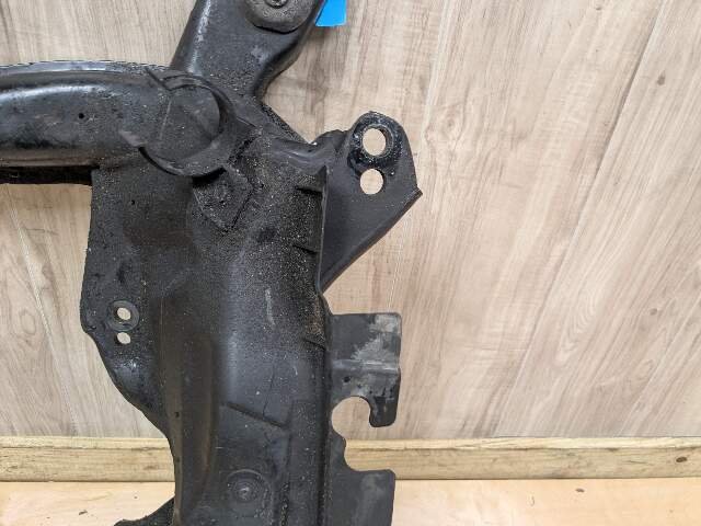 OEM Mercedes W212 E350 E550 4Matic Front Subframe Suspension Crossmember