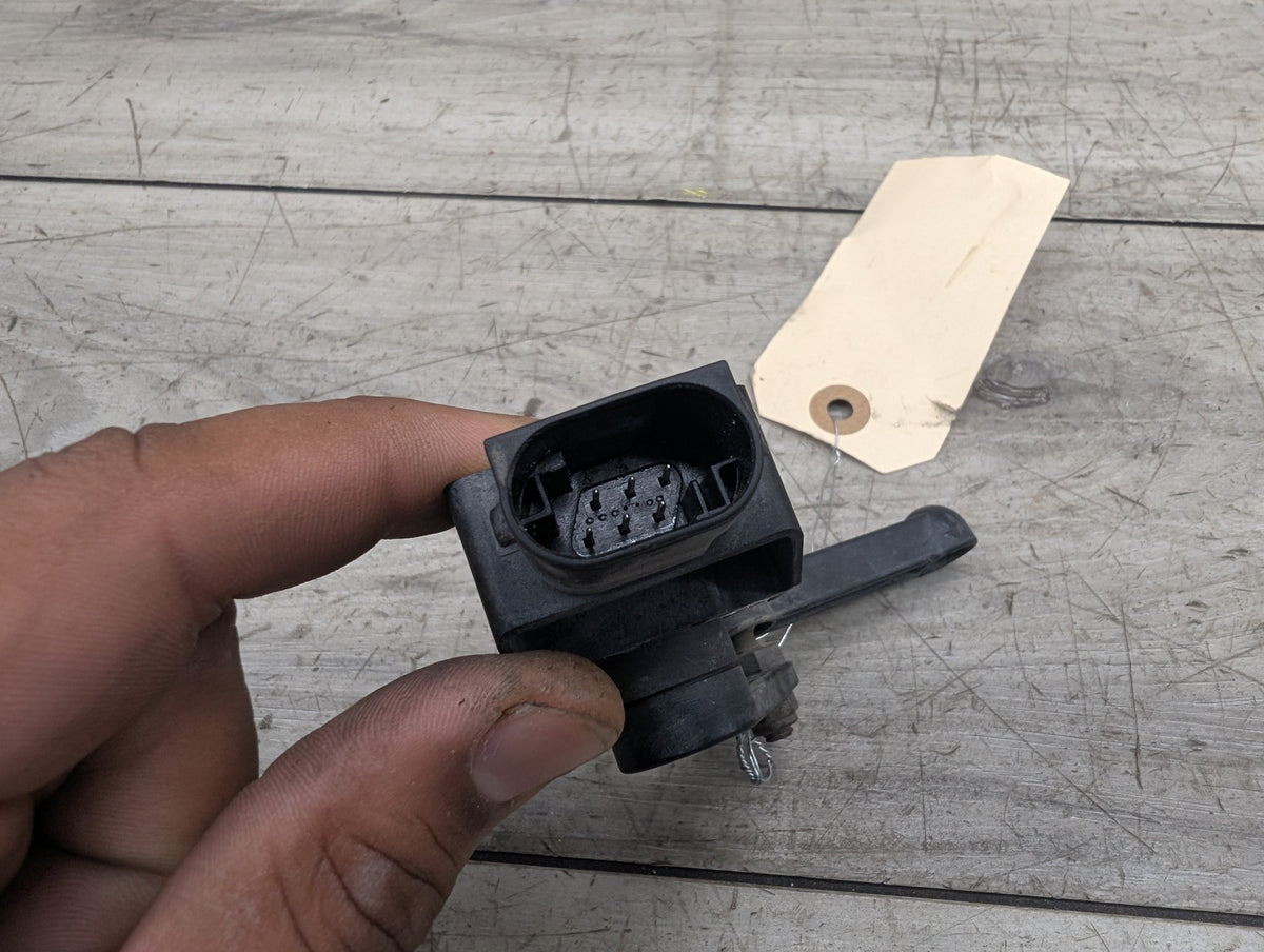 OEM BMW F30 F80 G20 G30 M3 Front Rear Left Right Suspension Height Level Sensor