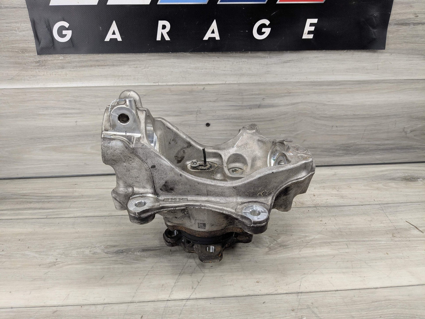 19-25 OEM BMW G20 G22 G23 FRONT Left Driver Hub Spindle Knuckle Bearing RWD