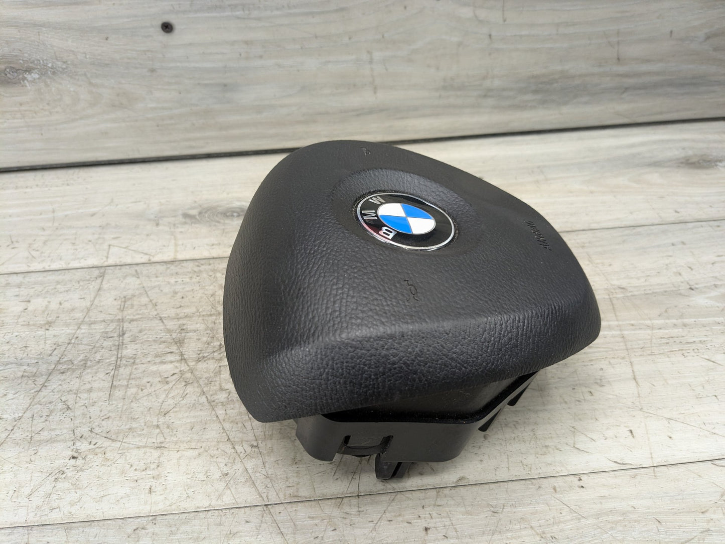 14-19 OEM BMW F15 F16 X5 X6 Front Driver Steering Wheel Airbag Air Bag Black