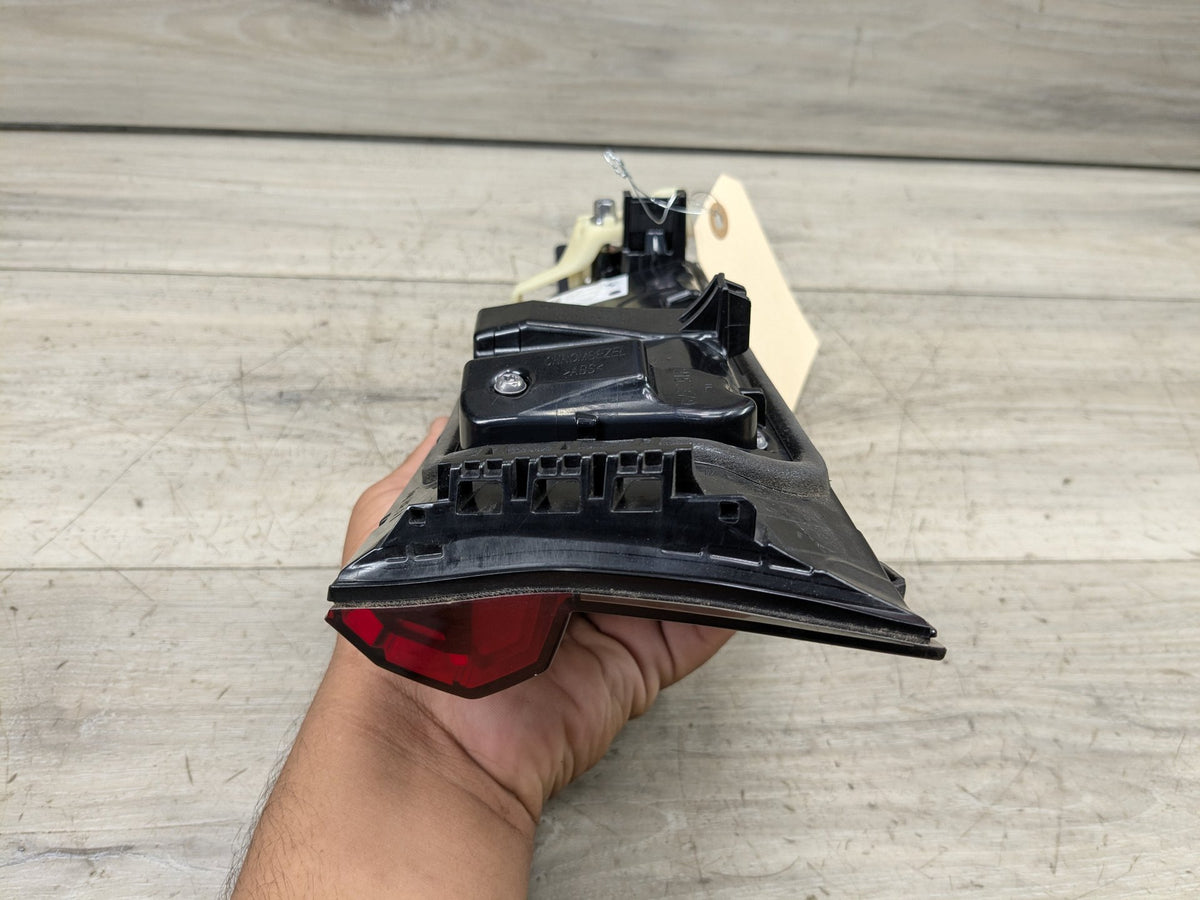 2019 BMW 330i G20 Rear Left Driver Inner Tail Light 7420455 19-21 OEM BMW G20 G80 330 M340 M3 Rear Left Driver LED Inner Stop Tail Light OEM