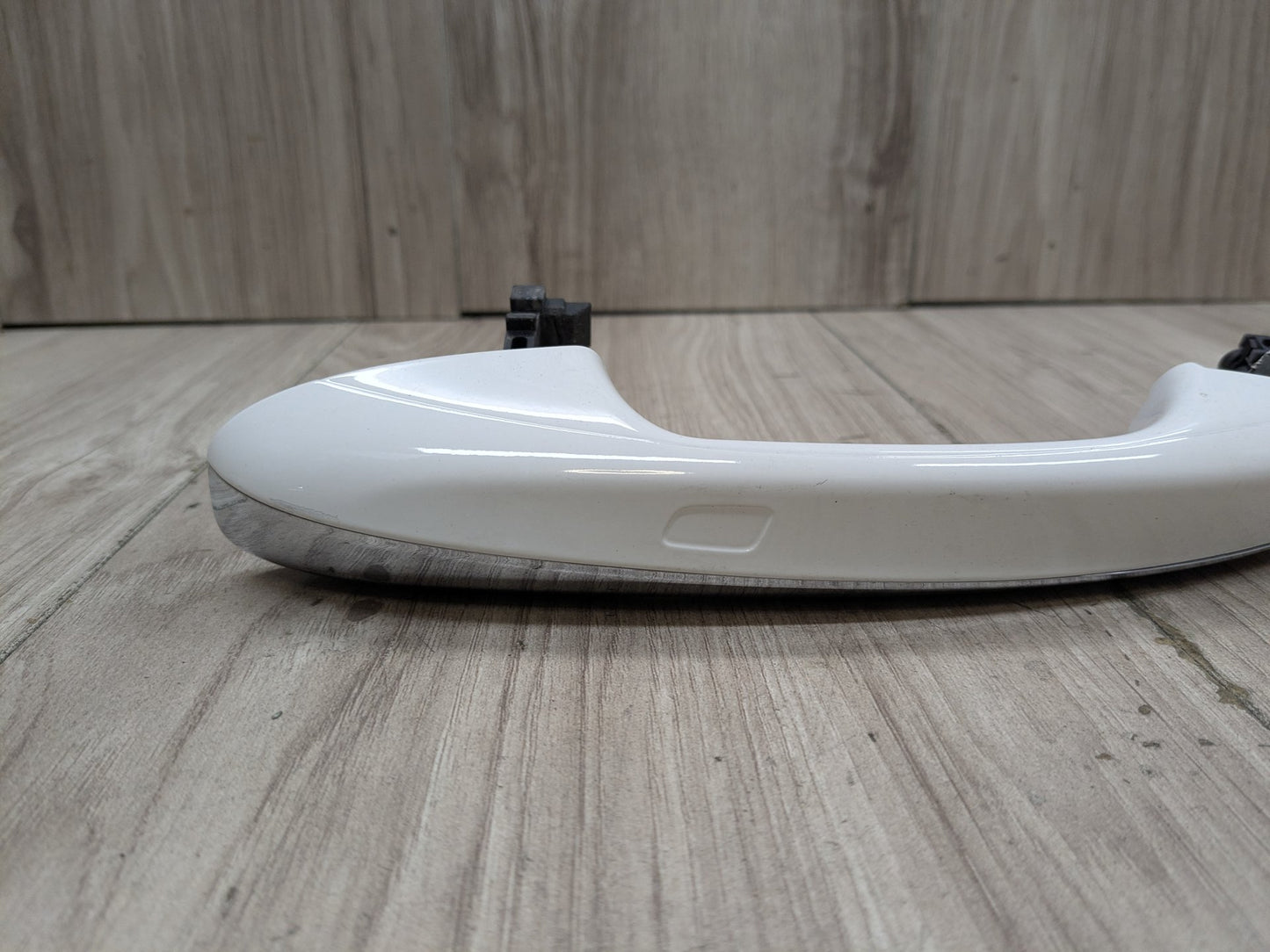 2015-2021 Mercedes-Benz C43 W205 Front or Rear Right Passenger Exterior Door Handle A0997605601