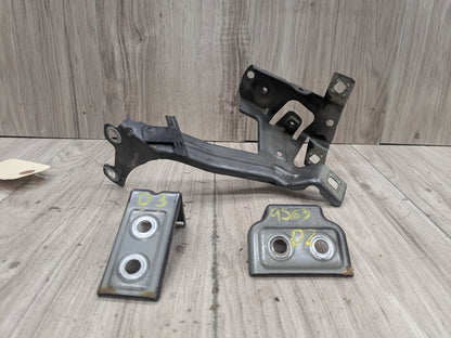 16-19 OEM BMW G11 G12 740 750 Front Left Driver Fender Wing Holder Bracket SET