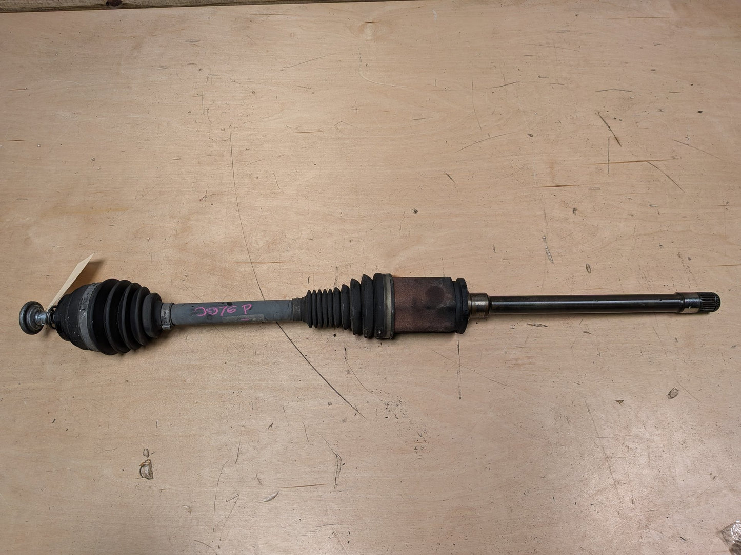 16-19 OEM BMW G11 G12 750iX B7 Front Right Passenger Output Half Shaft CV Axle