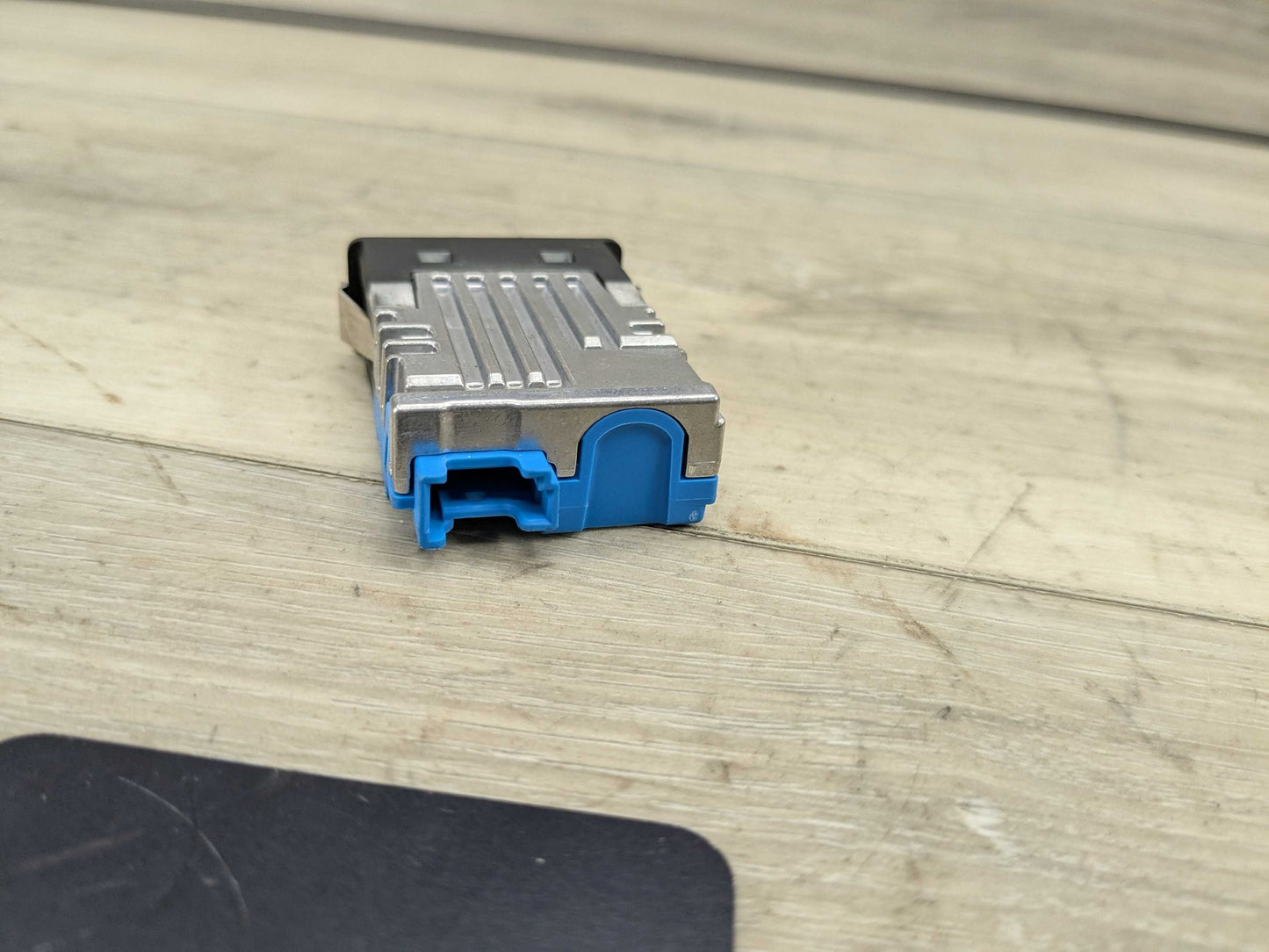 19-24 OEM BMW G20 G30 G05 G06 G07 G29 USB-C Socket Single Port