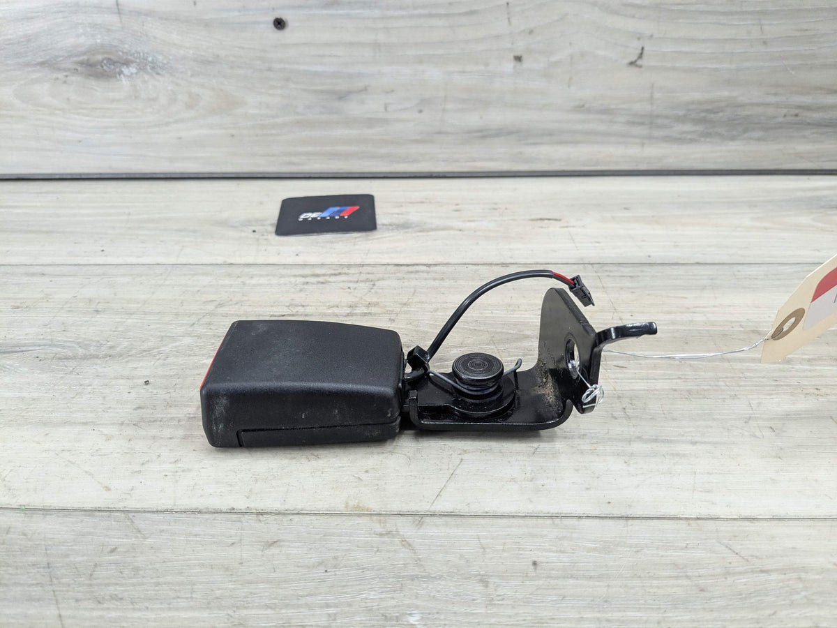 18-25 OEM BMW G01 F97 X3M X4M REAR Left Driver Side SeatBelt Seat Belt Buckle