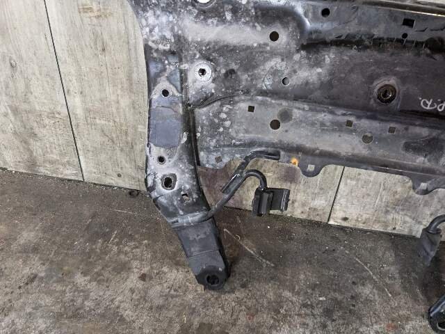16-24 OEM BMW F39 F44 F48 X1 X2 Front Axle Subframe Carrier Crossmember Cradle