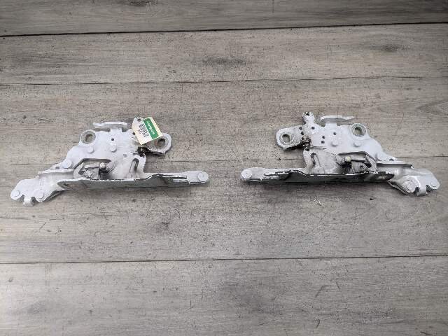 OEM BMW F22 F23 F30 F32 F33 F34 F36 F80 F82 F83 F87 Left Right Hood Hinges PAIR