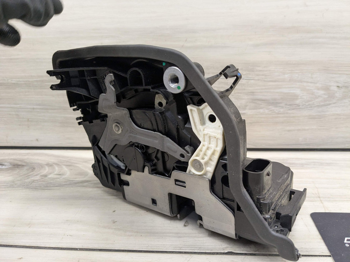 14-19 OEM BMW F15 F16 F85 F86 G12 Front Right Passenger Door Lock Latch Actuator