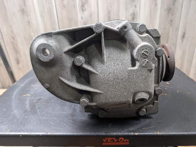 07-13 OEM BMW E82 E90 E92 N54 N55 Automatic Rear Differential Axle Carrier 3.46