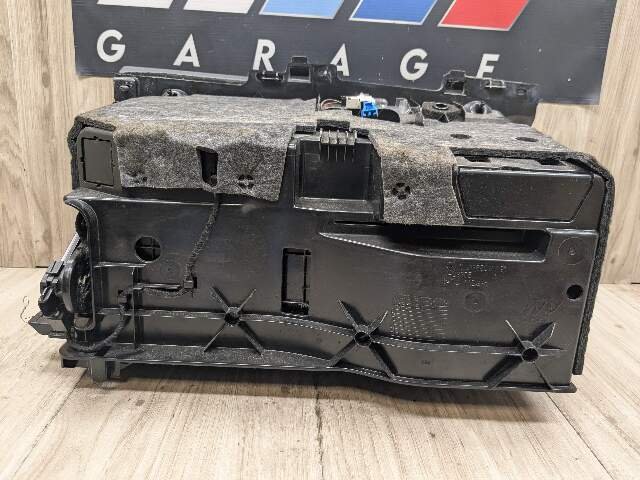 14-16 OEM Mercedes E-Class Sedan Dashboard Glovebox Storage Compartment Black