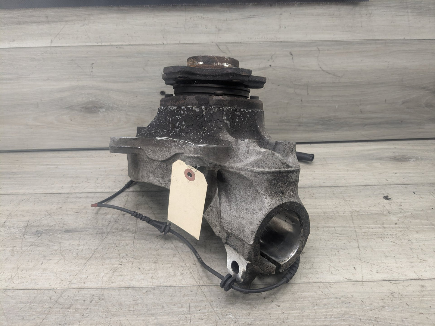 OEM BMW G20 G22 G23 330 M340 FRONT Left Driver Hub Spindle Knuckle Bearing AWD
