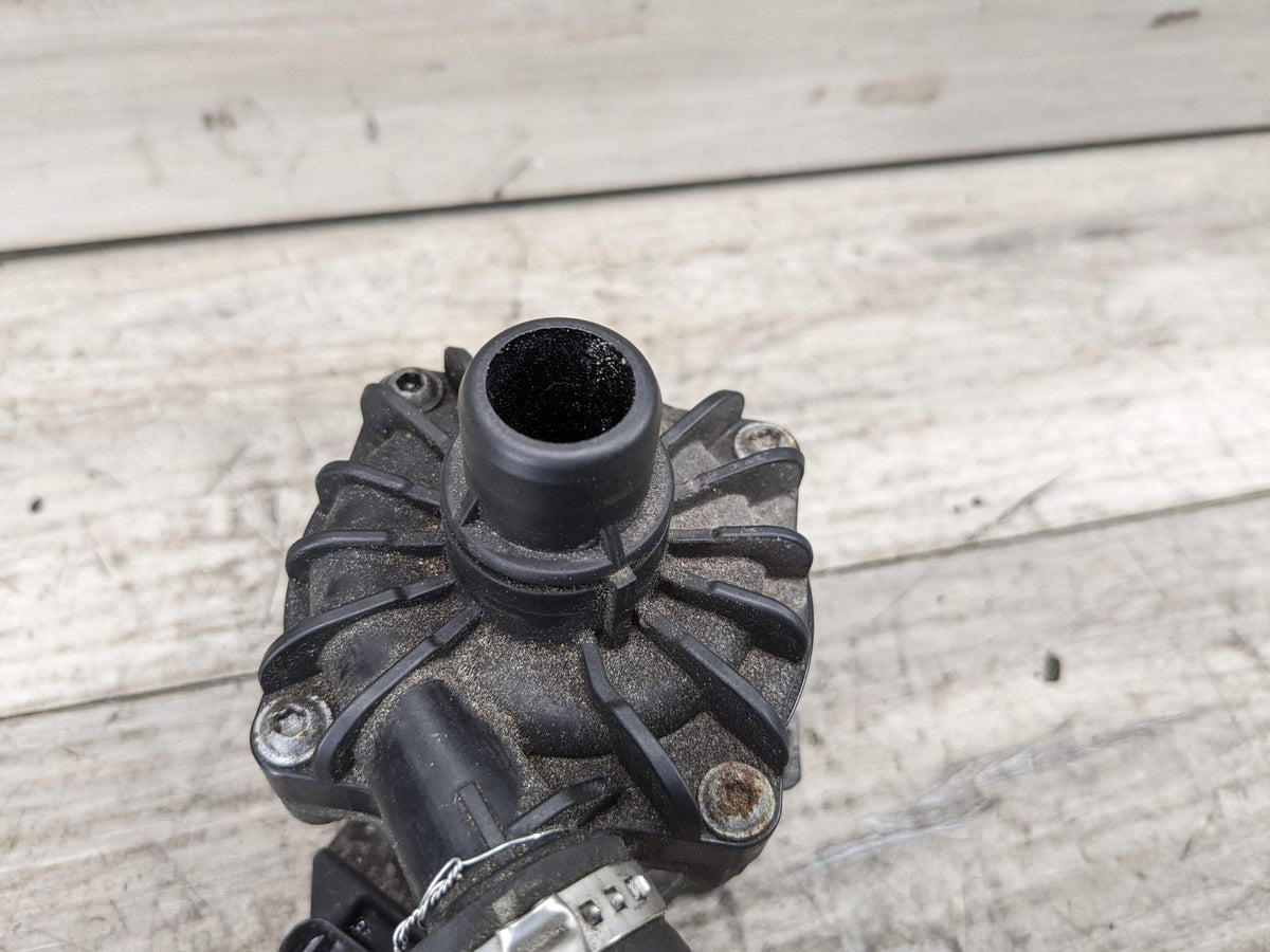 OEM BMW M5 M6 F10 F06 F12 F13 Radiator Auxiliary Water Pump S63 Engine