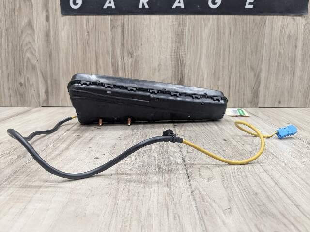 16-22 OEM BMW F48 X1 28i 28iX Front Right Passenger Side Seat Airbag Air Bag