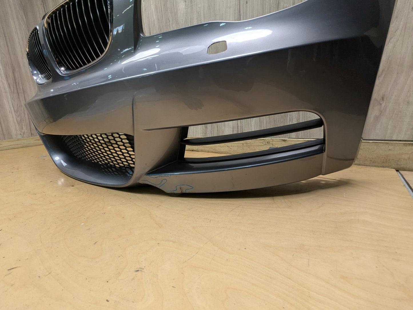 AFTERMARKET 08-13 BMW E82 E88 135 M SPORT Front Bumper Cover w/ Grilles Gray A52