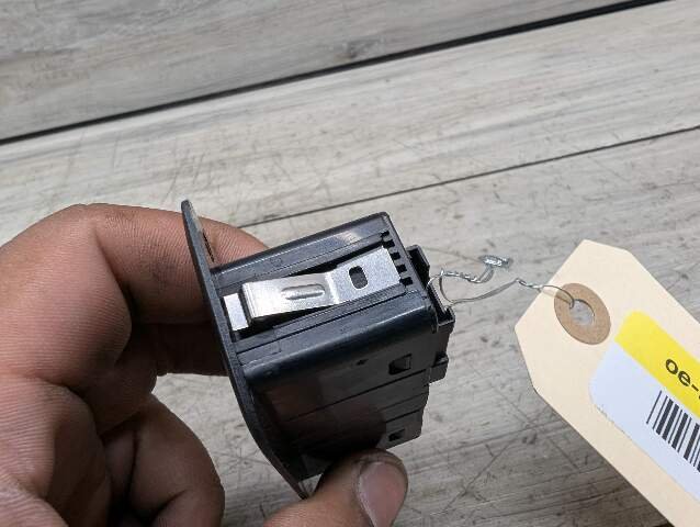 OEM BMW F02 F10 F15 F48 F90 G01 G20 G30 G80 X3 Rear Trunk Lid Center Lock Switch