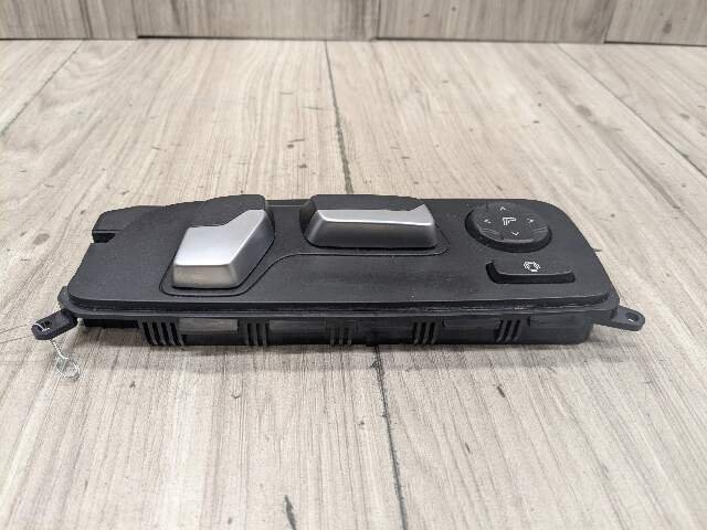 2020 - 2024 BMW X3 F97 Front Left Driver Seat Control Switch 6801481 S58