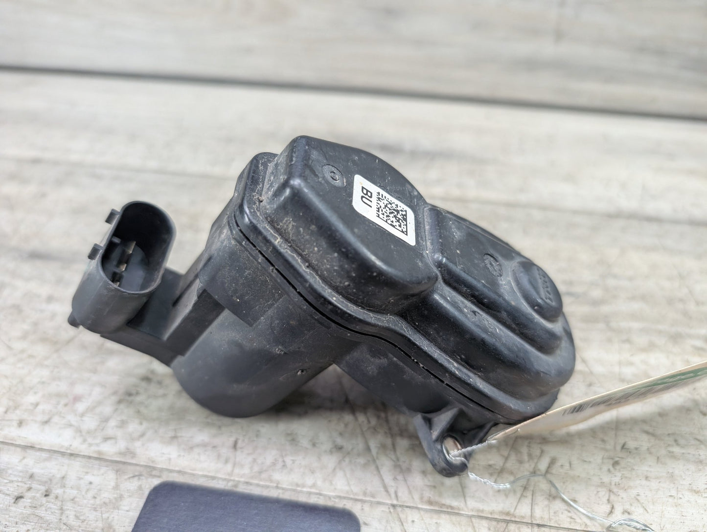 OEM BMW F06 F10 F12 F13 F25 I12 Rear Left or Right Brake Caliper Electric Motor
