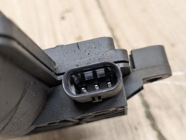 2018 - 2024 Audi S5 B9 Muffler Exhaust Flap Actuator 4N0133246