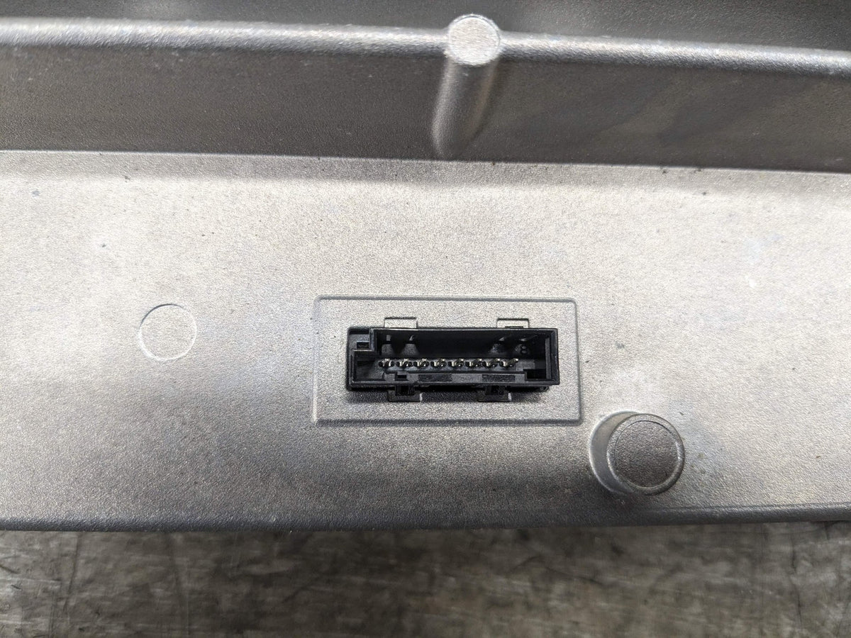 14-18 OEM BMW F15 F16 F85 F86 X5 X6 M Transformator Voltage Converter Module