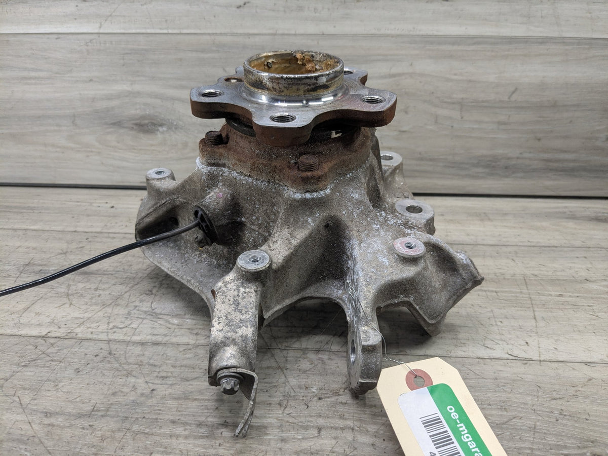 OEM BMW G01 X3 30i 30iX M40iX REAR Left Driver Knuckle Wheel Hub Spindle Bearing