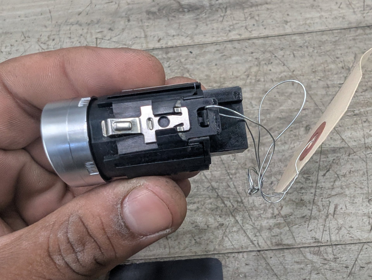 17-25 OEM AUDI A4 A5 Q5 RS5 S5 SQ5 Engine Ignition Start Stop Button Switch