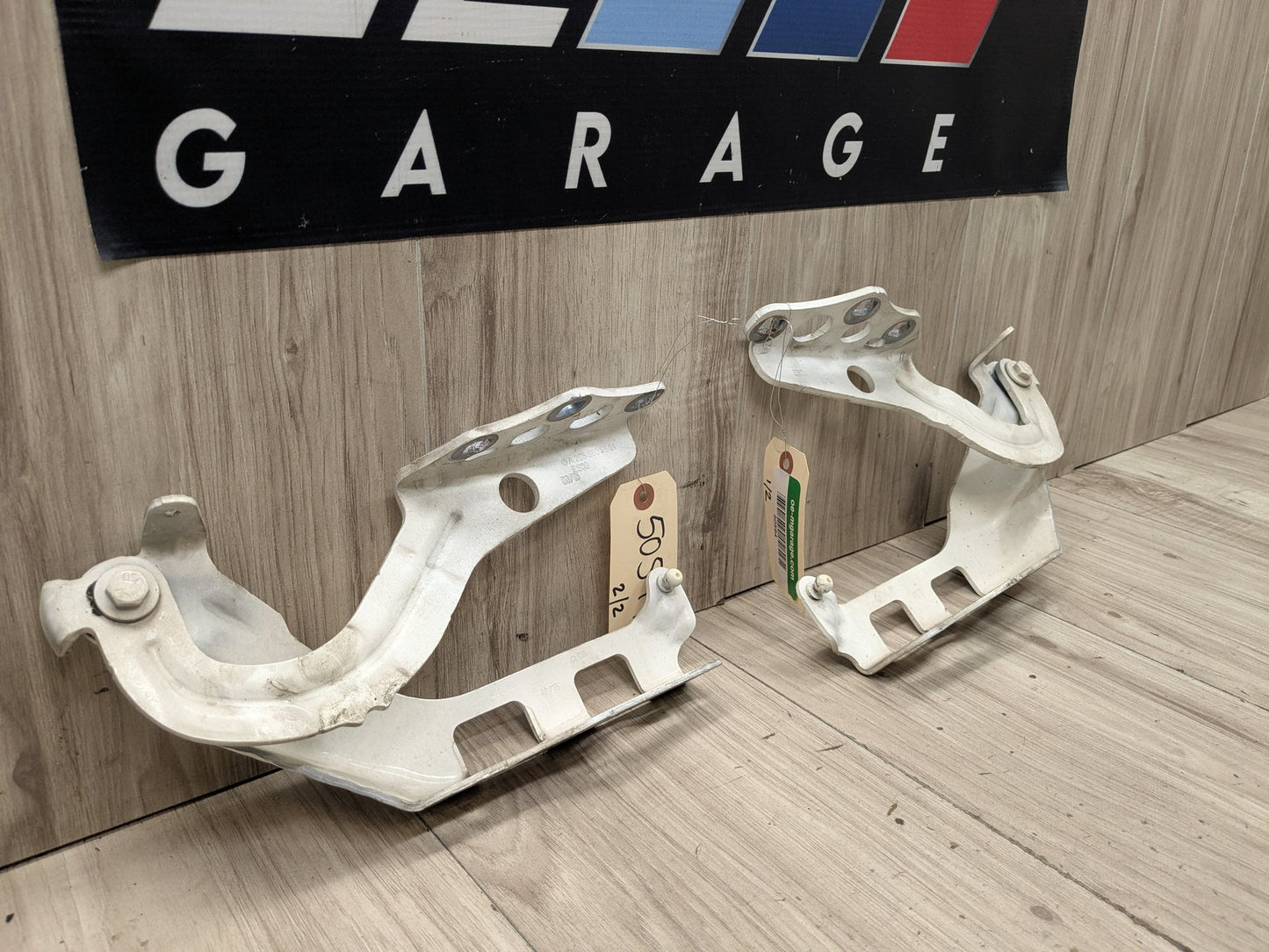 2015-2021 Mercedes-Benz C43 W205 Hood Bonnet Hinges SET A2058805501 OEM
