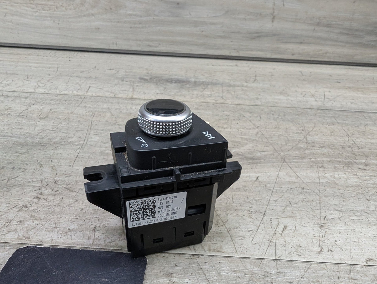 OEM AUDI A4 A5 RS5 S4 S5 S7 Media Power Volume Switch Knob Sound Control Switch