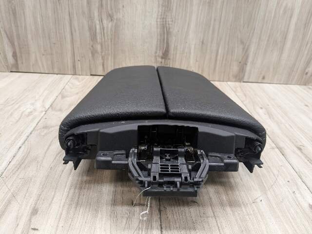 16-22 OEM BMW G11 G12 740 750 M760 Center Console Arm Rest Armrest Leather Black