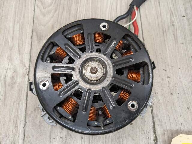 OEM BMW G12 G14 G15 G16 G30 G32 Engine Electric Radiator Cooling Fan Motor 1000W