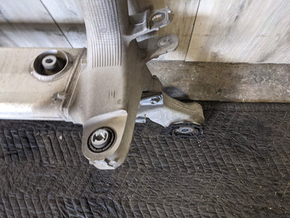 2016 750xi G12 Rear Axle Support Crossmember Subframe 6861201 OEM BMW G11 G12 G16 G30 Rear Axle Subframe Suspension Carrier Crossmember OEM