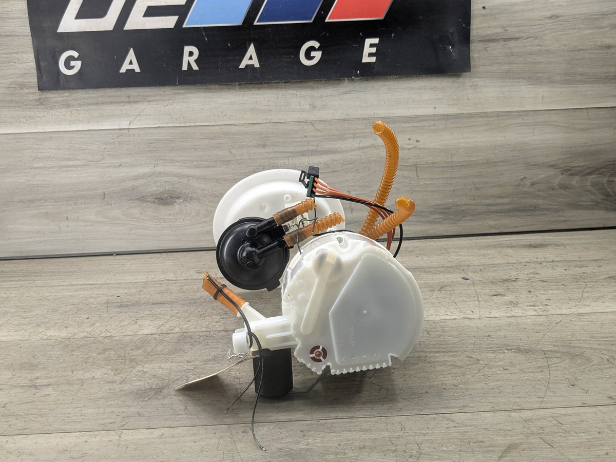 OEM BMW F22 F23 F30 F32 F33 F34 F36 Engine B58 Gas Fuel Tank Sending Pump Unit