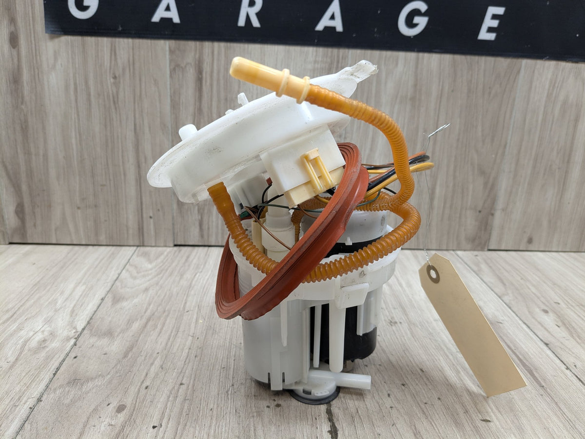 2018-2024 Audi S5 B9 Fuel Gas Tank Sending Unit Assembly 8W0919087AA OEM