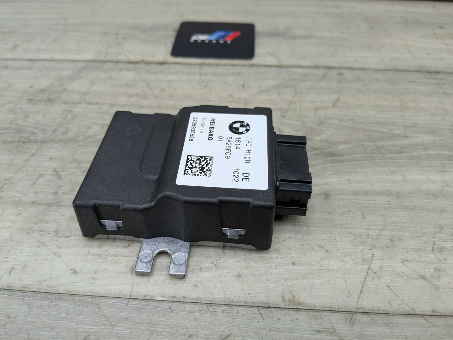 OEM BMW F90 G12 G20 G22 G23 G42 G80 G82 G83 M3 M5 EKP Fuel Pump Control Module Unit