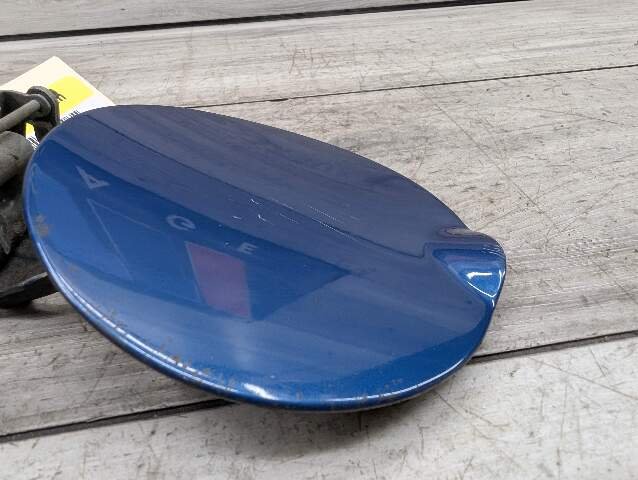 1996 - 2003 BMW Z3 E36 Gas Cover 7509290 M54B25O0
