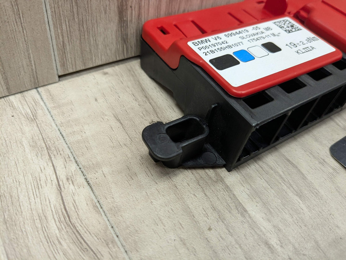 OEM BMW G20 G26 G80 330 M340 Positive Battery Junction Terminal Control Fuse Box
