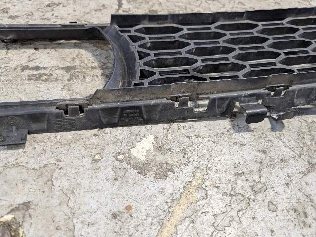 *17-20 OEM BMW G30 Front Bumper Lower Center Grille Trim Black