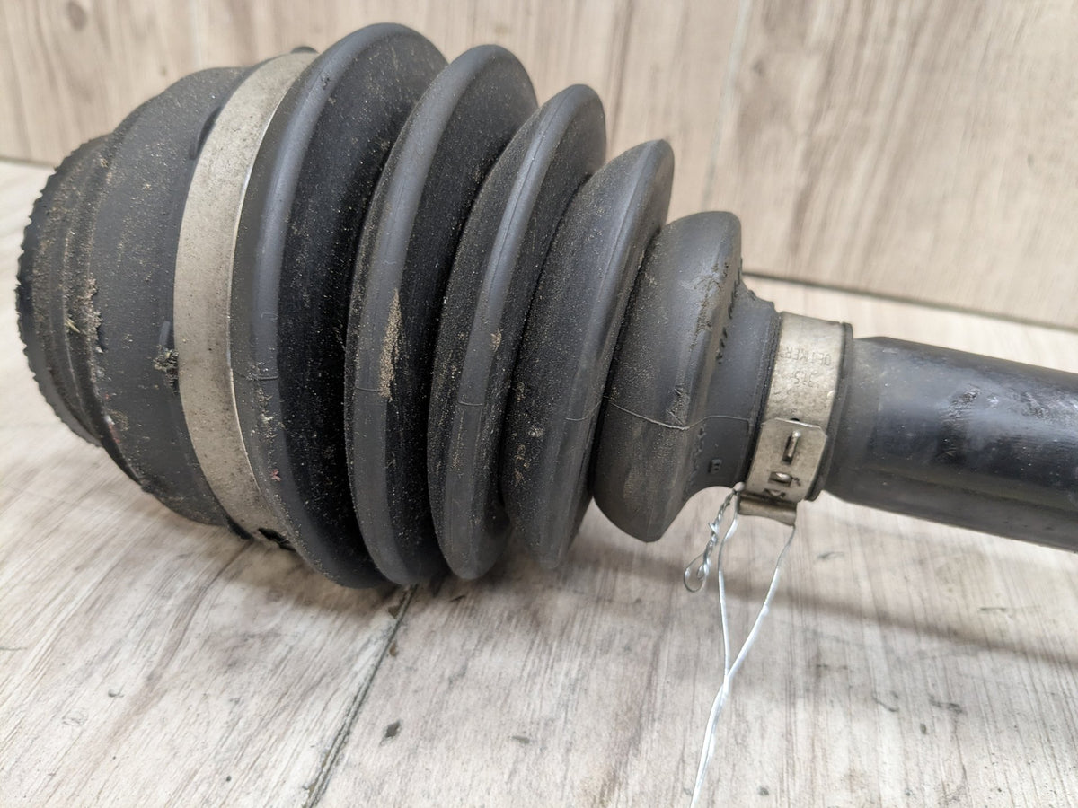 2020 BMW 740i G12 Front Left Driver Half Shaft Output CV Axle 8639519 16-19 OEM BMW G11 G12 740 750 AWD Front Left Driver Output Half Shaft CV Axle OEM