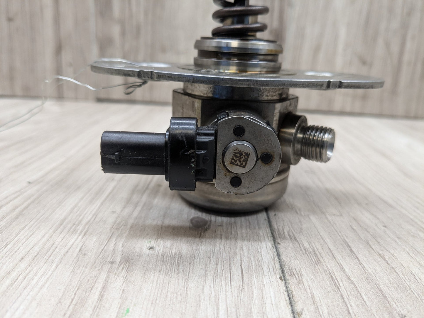 16-20 OEM BMW G11 G12 750 G30 M550 Engine N63R HPFP High Pressure Fuel Pump 1-4