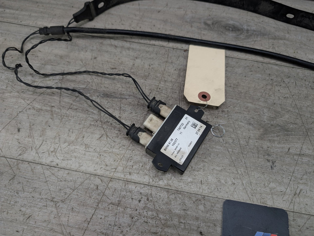2014-2020 BMW 435i F32 Rear Smart Opener Sensor Module W/ Harness & Strap SET 7367722 OEM BMW F02 F10 F13 F25 F30 F32 F80 Control Unit Smart Opener Module w/ Sensor OEM