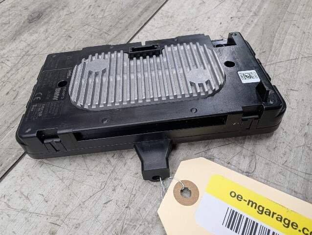 OEM BMW F90 M5 G30 540 M550 Center Console Storage Phone Car Wireless Charger
