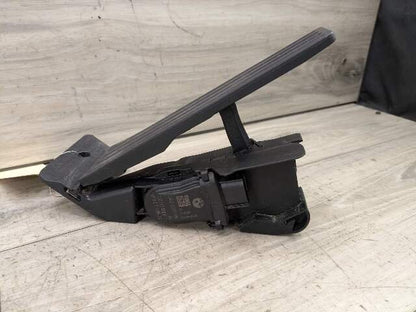 2016 BMW X6 F16 Gas Accelarator Pedal 6853175