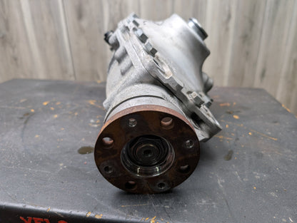 2020 BMW 740i G12 Front Axle Carrier Differential 7647386 OEM BMW G11 G12 G20 G30 xDrive AWD Front Differential Axle Gearbox Carrier 2.81