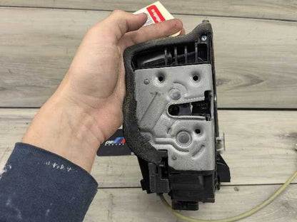 2016 BMW 750i G12 Rear Left Driver Door Latch Lock Actuator w/ Soft Close 2581897 16-22 OEM BMW G11 G12 REAR LEFT DRIVER Side Door Lock Latch Actuator SOFT CLOSE