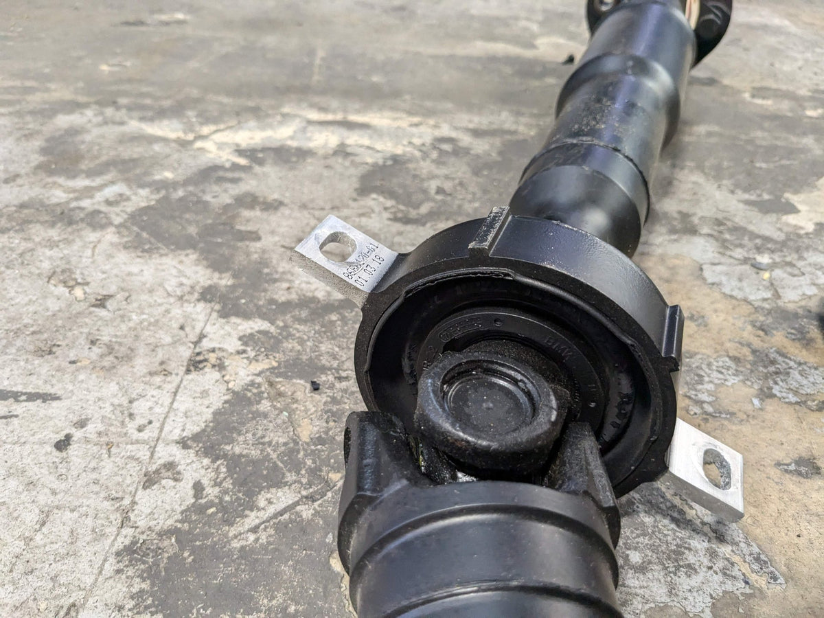 OEM BMW G30 540 AWD Rear Drive Shaft Driveshaft AT Transmission L=1426mm