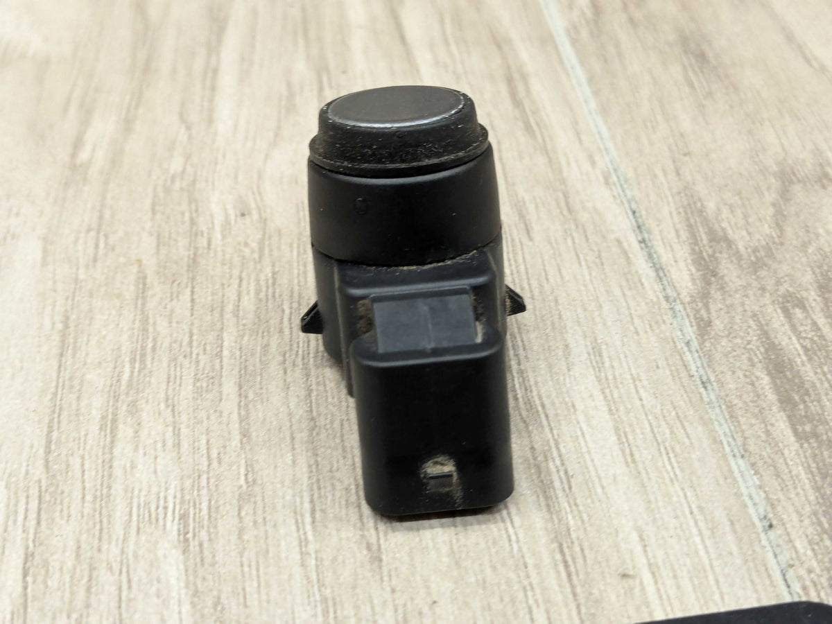 OEM BMW E82 E88 E90 E92 E93 335 Bumper Parking PDC Ultrasonic Sensor Gray A52